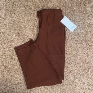 Brand new Lululemon Utilitech Cargo Pant